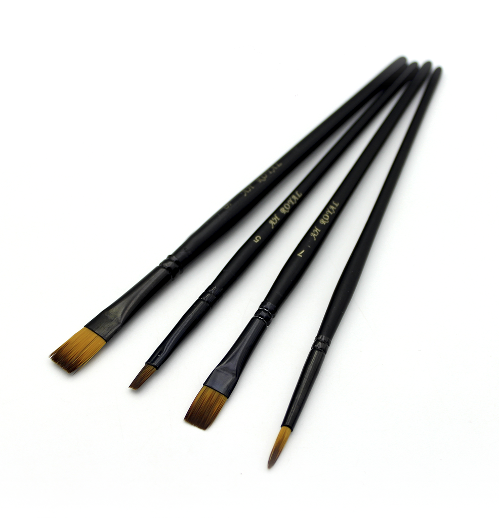 PINCEL AH ROYAL NEGRO LINEA PREMIUM X4 UNIDADES SURTIDO [PAC90361-1064]