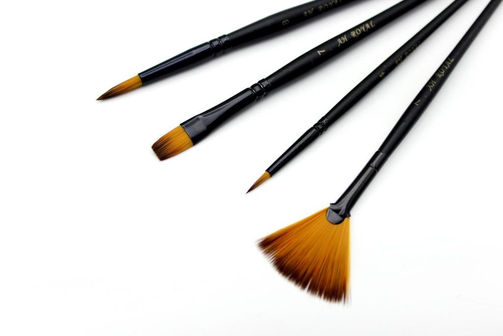 PINCEL AH ROYAL NEGRO LINEA PREMIUN X4 SUIRTIDO [PAC90362-1067]