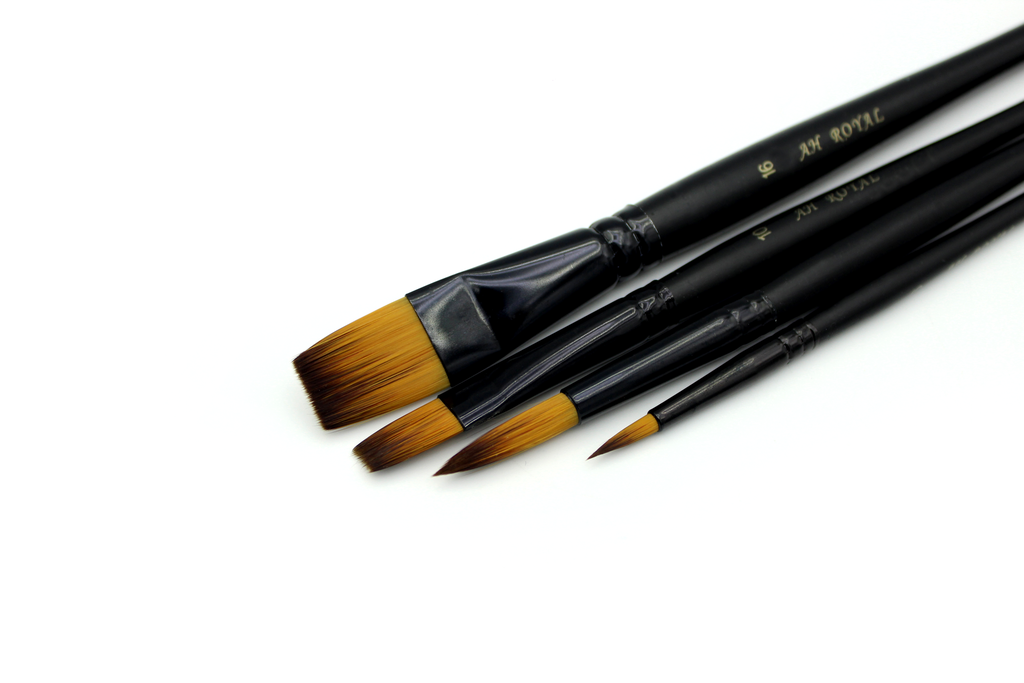 PINCEL AH ROYAL LINEA PREMIUM X4 UND NEGRO SURTIDO [PAC90357-1046]